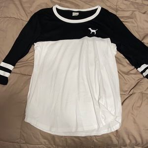 VS Pink Quarter Long Sleeve Top